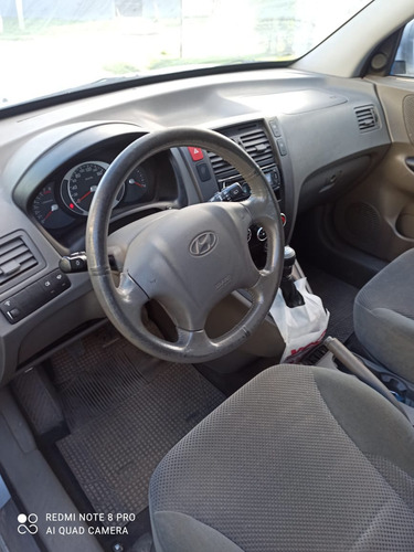Hyundai Tucson 2.0 Gl 5mt 2wd
