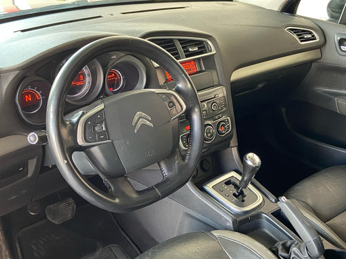 Citroën C4 Lounge 2.0 Tendance Flex Aut. 4p