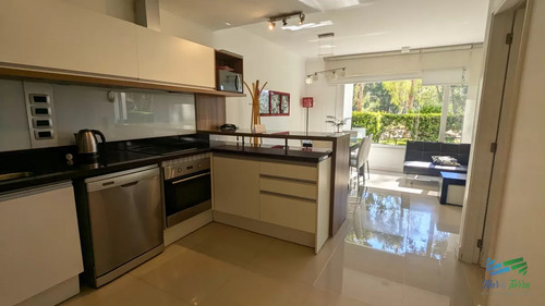 Venta De Apartamento 1 Dormitorio En Green Park De Solanas Punta Ballena