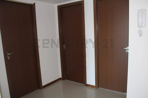 Imagen 18 de 30 de Venta Hermosa Oficina 4 Ambientes Vicente López. Toma Menor Valor