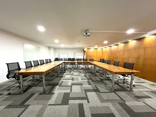 Oficina En Arriendo En Chicó Norte. Cod A15311