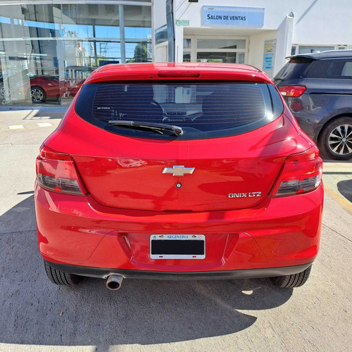 Imagen 4 de 16 de Chevrolet Onix 1.4n N Ltz 2016