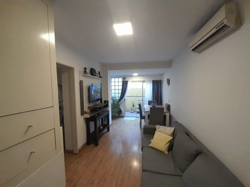 Venta De Departamento 3 Ambientes Con Patio - Colegiales (con Renta ) En Zona Comercial Y Residencial - Ideal Turistas 