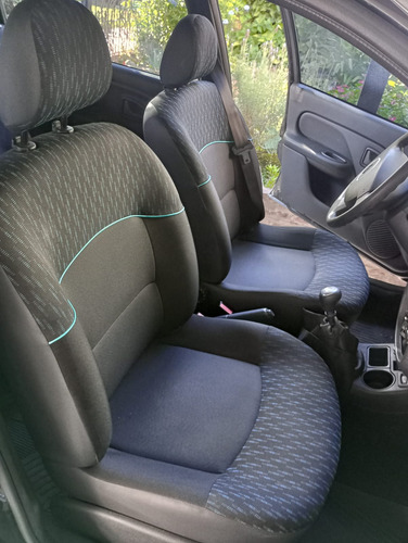 Renault Clio 1.2 Mio Confort Plus Abs Abcp
