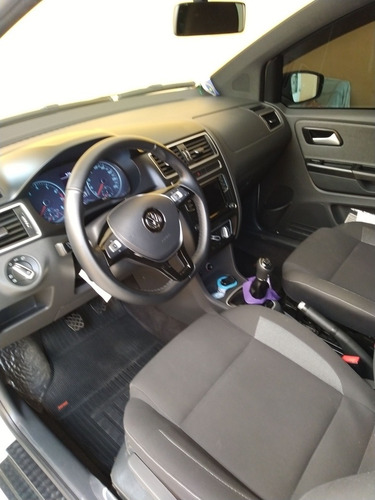 Volkswagen Fox 1.6 Run Total Flex 5p 2017