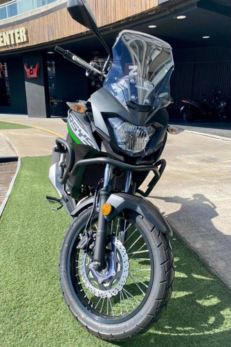 Imagen 2 de 9 de Kawasaki Versys 300 X