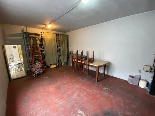 Oportunidad De Casa En Parque Avellaneda