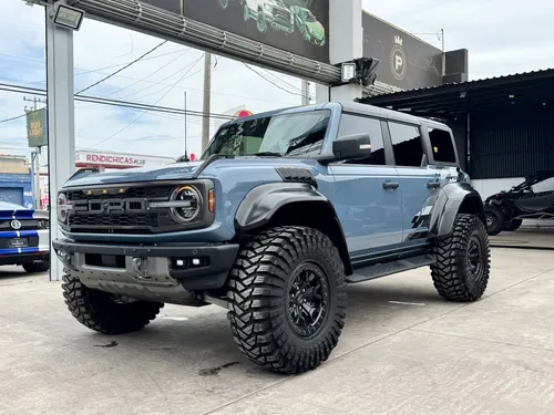 Ford Bronco Raptor 2023