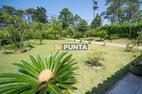 Imagen 12 de 15 de Casa A La Venta Punta Del Este