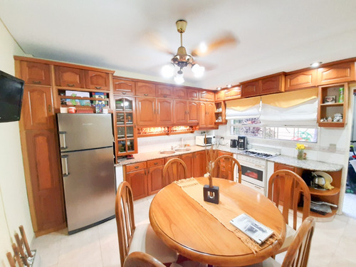 Hermoso Depto De 3 Amb En Planta Baja Con Patio Y Terraza Apto Credito!