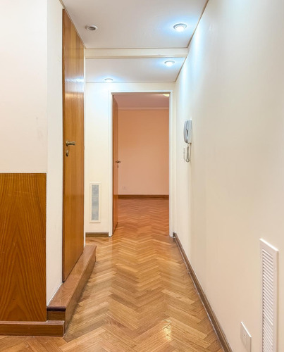Casa En Alquiler, 4 Plantas, Jardín Y Pileta - Martínez