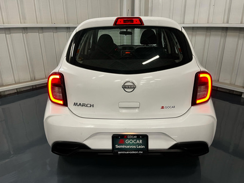 Nissan March 2022