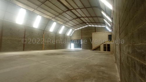 Imagen 28 de 30 de Alquiler De Galpón En Zona Industrial 2 #23-8286 Evelyn Yepez 04149511144