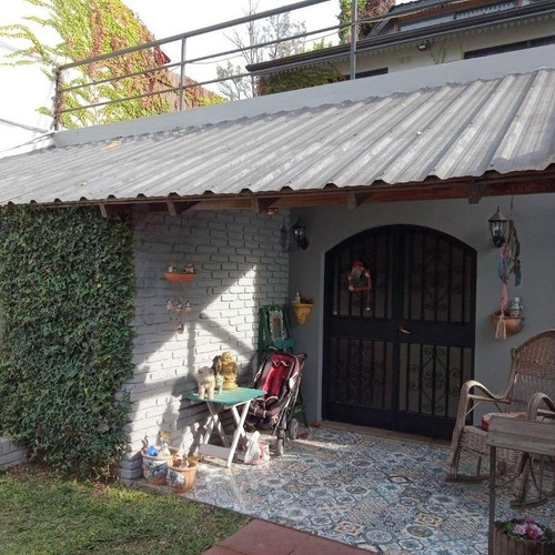 Casa Quinta En Alquiler Para 8 Personas En Parque Leloir Con Quincho Cubierto