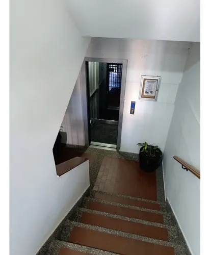 Rhbr-12333 (apto) Piso 3 (laureles)