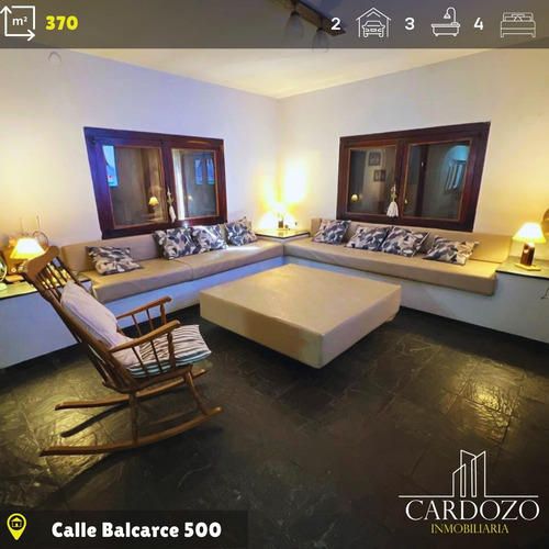 Excelente Casa 7 Ambientes En Venta En Alberdi Pcia Bs As 370m2 Oportunidad
