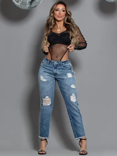 Calça boyfriend cheap com cropped