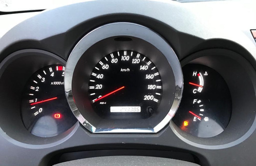 Toyota SW4 3.0 Srv 7l 4x4 Aut. 5p