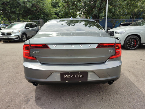 Volvo S90 T5 MOMENTUM 2.0