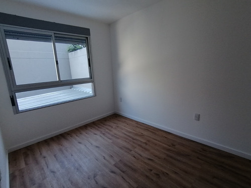 Venta Apartamento 2 Dormitorios, En Cordón!