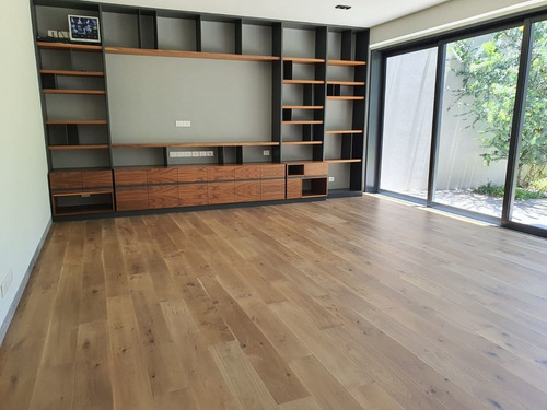 Imagen 7 de 30 de De Revista Casa Nueva En Venta, Vistahermosa, Calle Cerrada