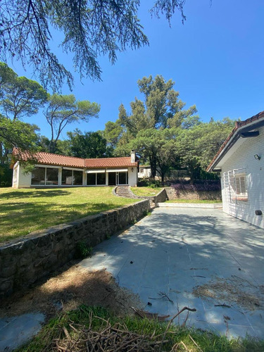 Terreno Con Casa Apto 5 Unidades En Venta En Barrio Villa Allende Golf