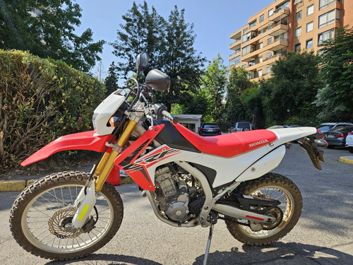 Honda Crf250l Con 2202 Kms En Impecable Estado