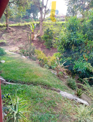 Se Vende Casa En Boconó, Sëctor Mosquey 2.200 M2 De Terreno 3h, 2b, 4 Ptos, Anexo Con Baño
