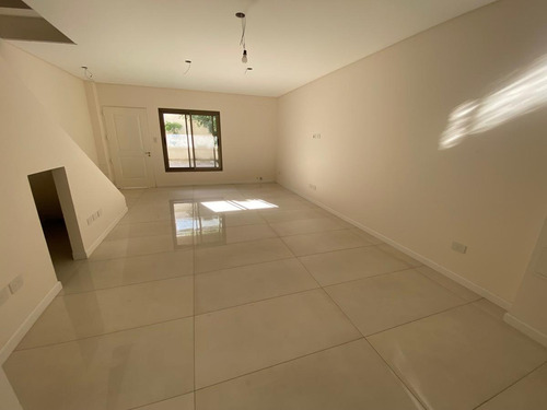 Imagen 7 de 27 de Casa - Villa Ballester