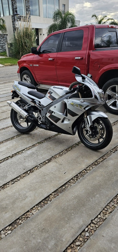 Kawasaki Zxr 250 4 Cil.