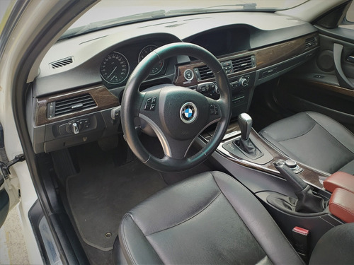 Imagen 8 de 11 de Bmw 325ia Edition Exclusive Navi 2011