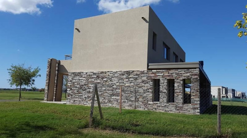 Imagen 4 de 25 de Casa En Venta En El Cantón, Escobar, G.b.a. Zona Norte
