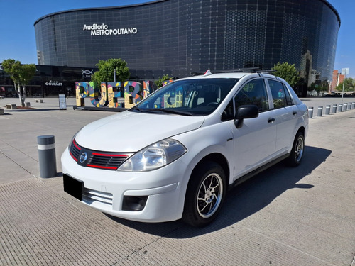 Nissan Tiida 1.6 Drive Sedan Mt