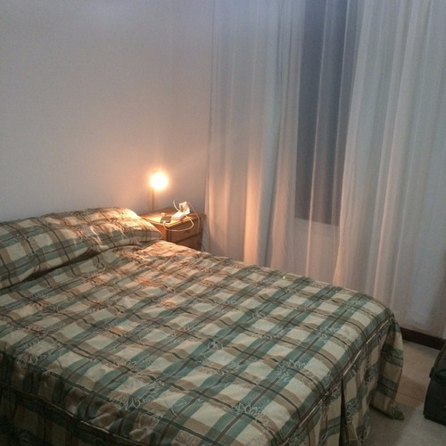 Imagen 6 de 14 de Las Grutas Departamento Para 6 Personas Sexta Bajada