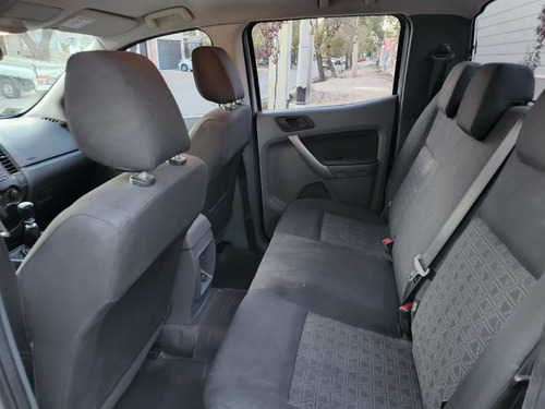 Imagen 8 de 15 de Ford Ranger 3.2 Tdi C/d 4x2 Xls