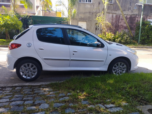 Peugeot 207 1.6 XT PREMIUM 5 P