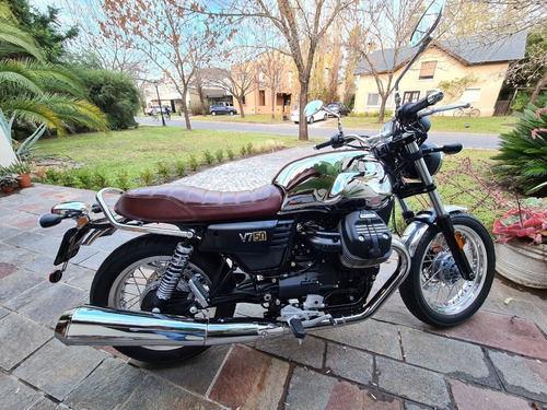 Moto Guzzi V7 Iii 50 Aniversario