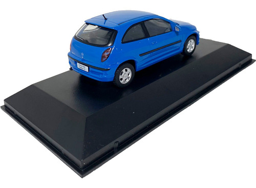 Miniatura Chevrolet Celta 1.0 2000 Azul 1:43 Metálica