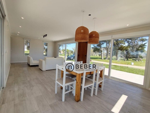 Imagen 7 de 19 de En Venta Casa - Mar Chiquita
