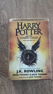 Livro: Harry Potter And The Cursed Child - Parts 1-2 Inglês