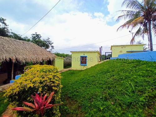 Granja Productiva Recreativa En La Via Duaca.dh