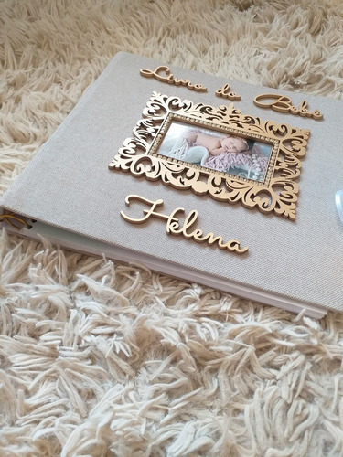 Imagem 4 de 10 de Livro Do Bebê Luxo Moldura Provençal Personalizado Com Nome