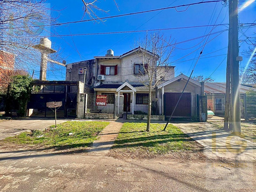 Casa En Venta 5 Ambientes En Ranelagh