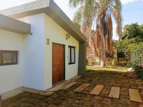 Venta De Casa En Recta Martinolli - Gran Oportunidad