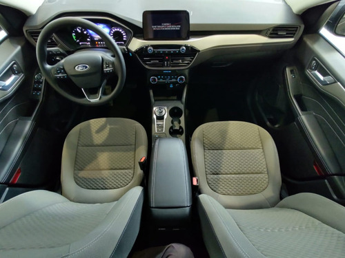 Imagen 8 de 12 de Ford Escape Se Hibrida 2021