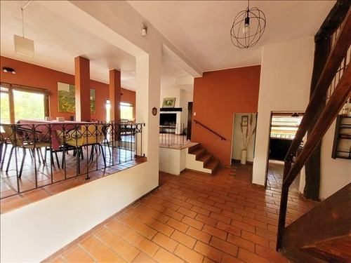 Imagen 2 de 29 de Hermosa Casa En 3 Niveles A 300 M Del Mari