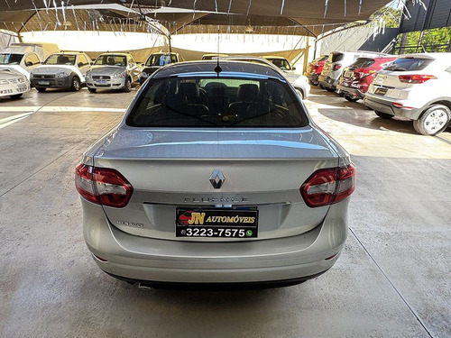 Renault Fluence 2.0 DYNAMIQUE PLUS 16V