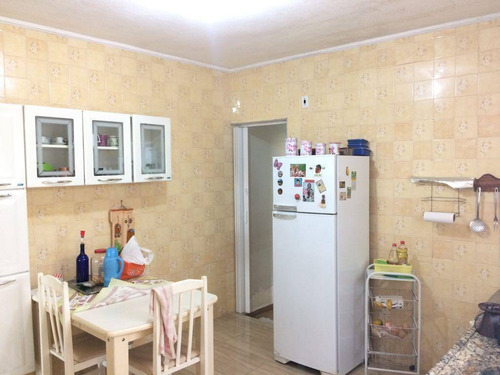 Imagem 15 de 18 de Ótima Casa Próximo De Tudo Farmácias, Lojas, Avenidas, Pontos De Condução E Muitos Mais Alem Disso A Casa É Muito Boa Com Ambientes Bem Arejados E Cômodos Bons - Hm2562