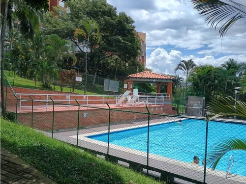 Venta Apartamento Para Inversión Parte Baja Los Bernal, Medellin