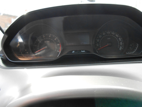 Peugeot 208 1.6 Allure